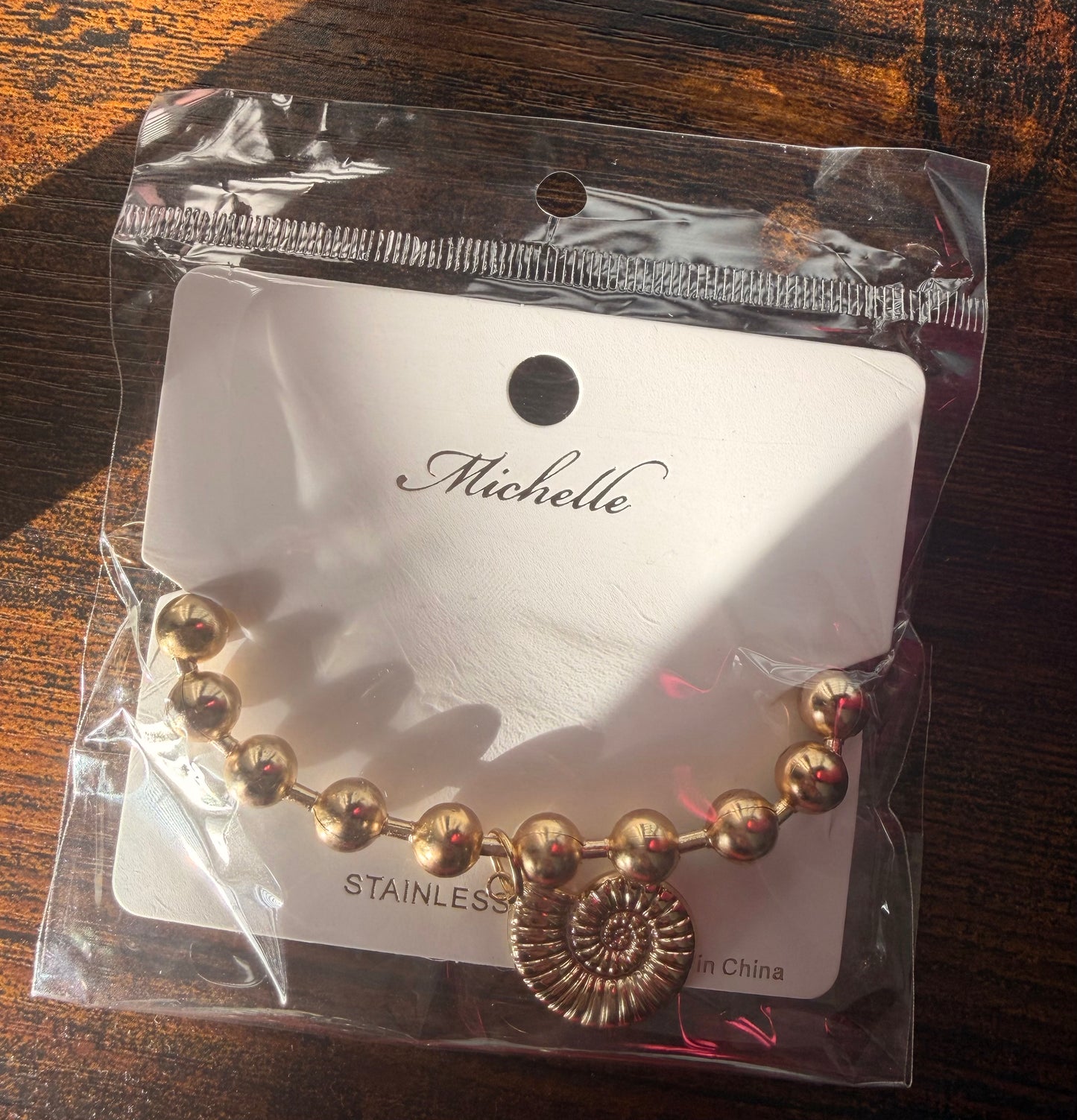 Stainless Steel Shell Pendant Bracelet