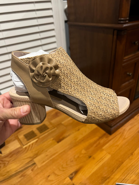 Tan Heels