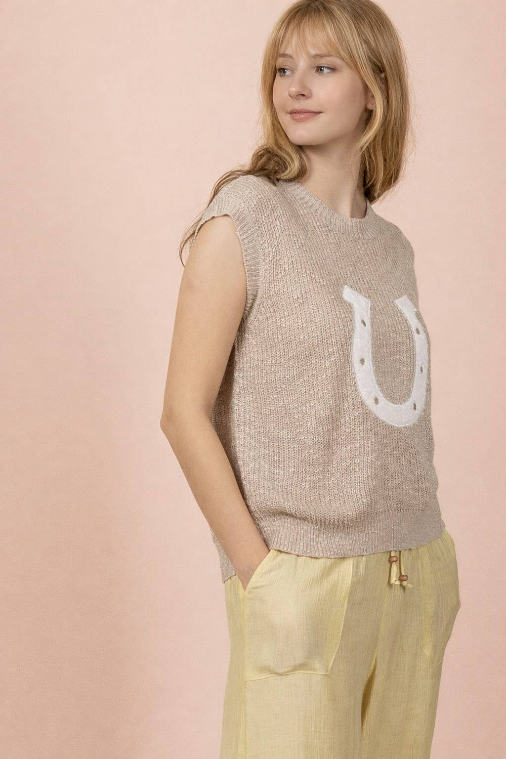 12W3612N-Horseshoe Graphic Summer Sweater Knit Vest